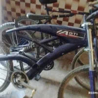 سلام فروش 5عدد چرخ درحد نو