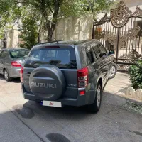 سوزوکی ویتارا خاکستری