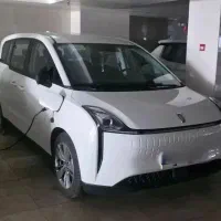 خودروی شاسی بلند برقی اتومات بستیون