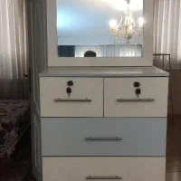 دارور و میز ارایش