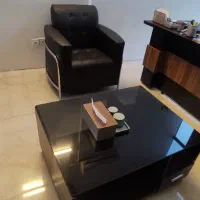 مبلمان نیم ست  با میز وسط