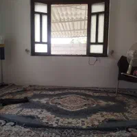 هم خونه خانم