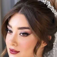 شنیون و میکاپ