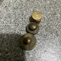 سنگ ترازو برنجی