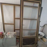 درب و پنجره آلومینیومی