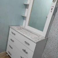 میز توالت نو و تمیز