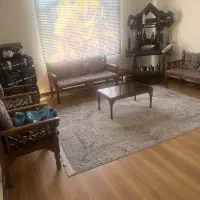 فروش مبل در حد نو تمام چوب و پارچه ای