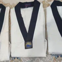 پیراهن و لوازم تکواندو