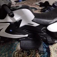 موتور شارژی کودک رنگ سفید مشکی
