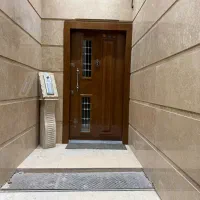 آپارتمان ۱۰۰ متری برخیابان