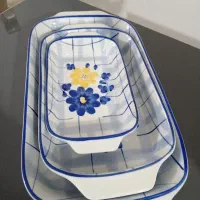 مقداری ظروف دکوری وپذیرایی