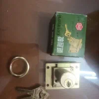 قفل در کمد دیواری استفاده نشده نو سالم