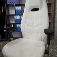 صندلی اداری و مدیریتی