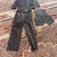 فروش تعدادی لباس و اجاق گاز