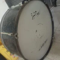 یک عدد طبل