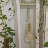 ساعت ایستاده سفید