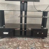 میز تلویزیون شیشه ای