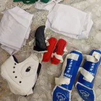 دودست لباس تکواندو