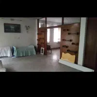 ۳۰۰ متر خانه ویلایی / دربست / پارکینگ‌دار