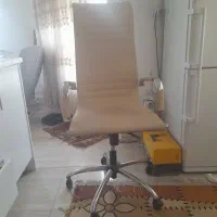 صندلی اداری و گیمینگ استاندارد