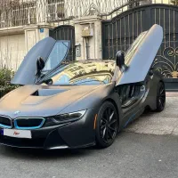 بی ام‌ و i8 تنها مات فکتوری فابریک