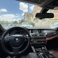 شاگرد مکانیک ماهر و نیمه ماهر در تعمیرگاه BMW