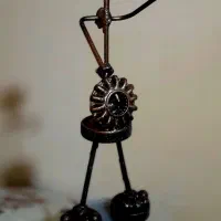 مجسمه فلزی