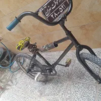 دوچرخه|دوچرخه، اسکیت، اسکوتر|بروجن, |دیوار