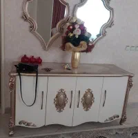 آینه و کنسول