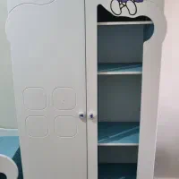 تخت خواب و کمد بچه