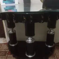 آینه و میزش ،معاوضه پاگوشی