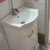 روشویی سالم با آینه طول ۵۰ عرض۸۸