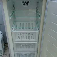 مینی فریزر ژاپنی بدونه برفک