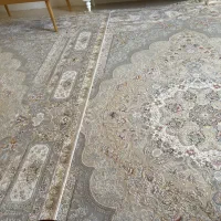 دو عدد فرش ۹متری نو هستن فقط چند ما خریدم