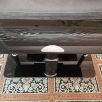 میز تلویزیون شیشه ای