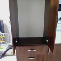 کمد لباس سالم تروتمیز
