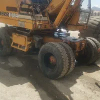 رانند بیل مکانیکی