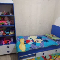 تخت و کمد نوجوان سالم
