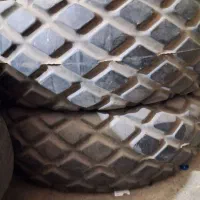 لاستیک بیل بکهو و جلو تراکتور
