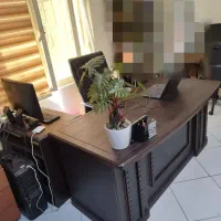 ست میز مدیریتی ال+ صندلی مدیریتی چرم (در حد نو)