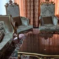 مبل و میز ناهارخوری