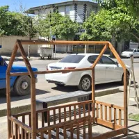 ساخت تخت خواب تخت کلبه سیسمونی