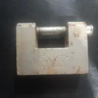 قفل کتابی