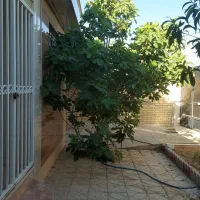 فروش خانه ویلایی و ۲۰ متر انباری و بالکن