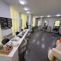 اجاره میز ناخن /تخت مژه /صندلی کوتاهی