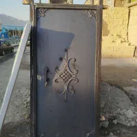 انواع درب و مصالح ساختمانی