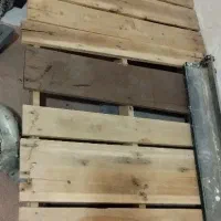 تخت چوبی سنتی قدیمی