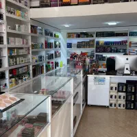 فروشنده لوازم ارایشی، خوش بیان تک شیفت عصر
