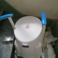 توالت فرنگی نو
