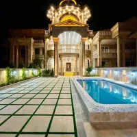 ویلاکاخ تریبلکس استخردار۴۵۰متربناشهرک جنگل نور
